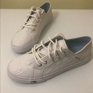 TOMMY HILFIGER WHITE SNEAKERS SIZE 8